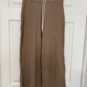 MATE the Label Organic Thermal Waffle Knit Wide Leg Crop Pant (Latte)